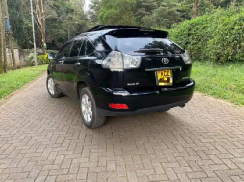 Toyota Harrier   - 2008