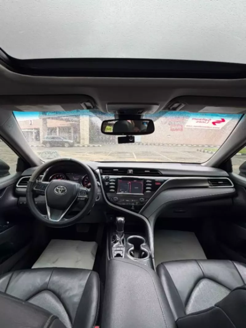 TOYOTA Camry   - 2018