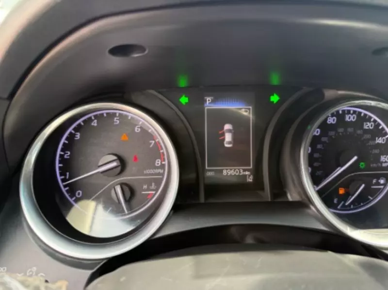 Toyota Camry   - 2018
