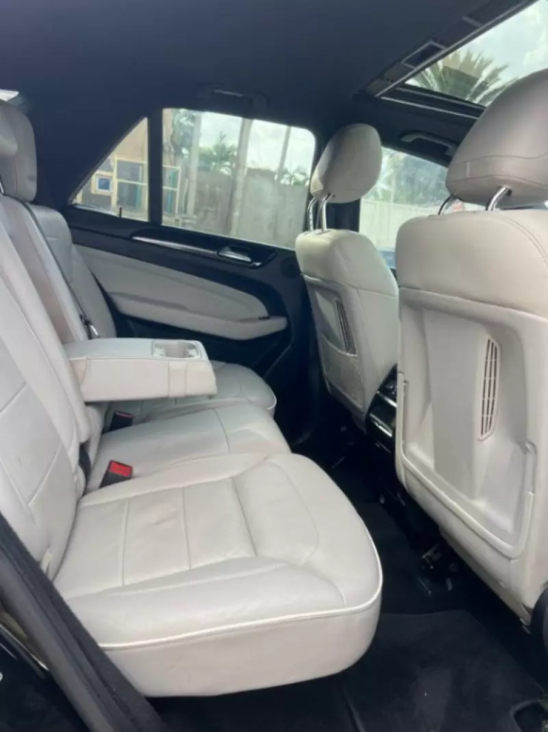 Mercedes-Benz ML-Class   - 2014