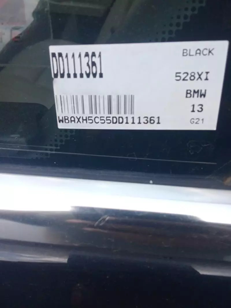 BMW 528i   - 2013