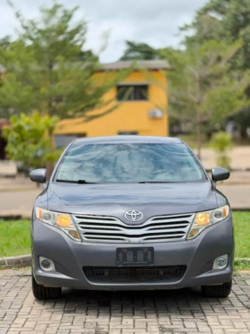 TOYOTA Venza   - 2012
