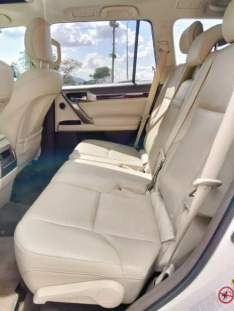Lexus GX   - 2012