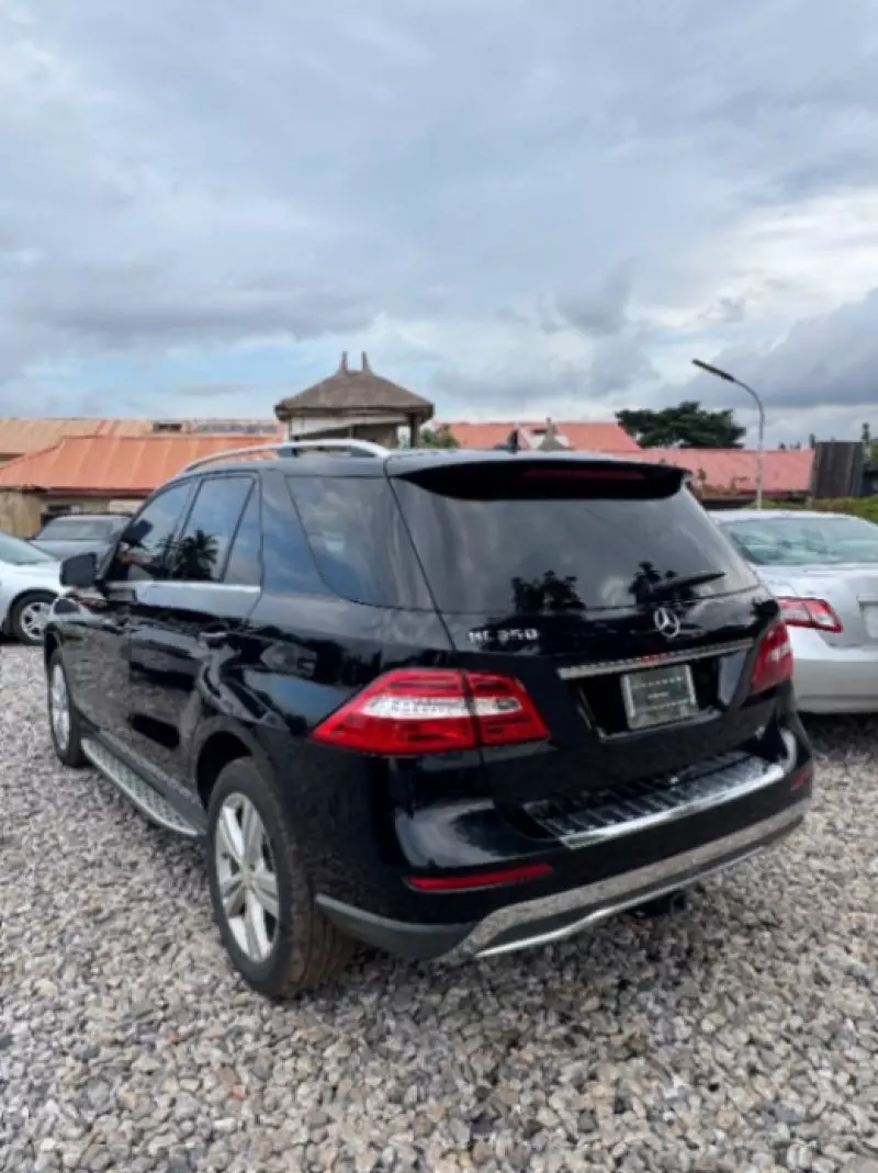 Mercedes-Benz ML 350   - 2013