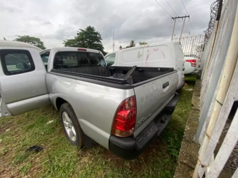 TOYOTA Tacoma   - 2008