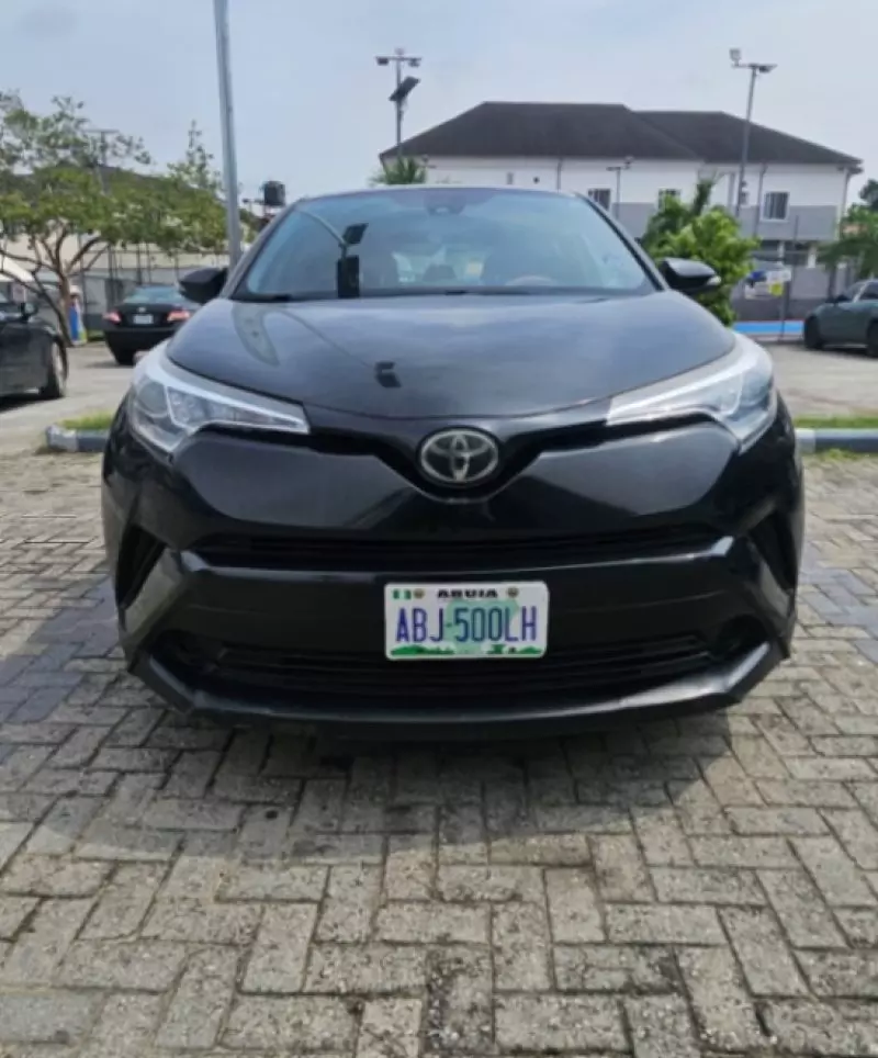 TOYOTA C-HR   - 2018