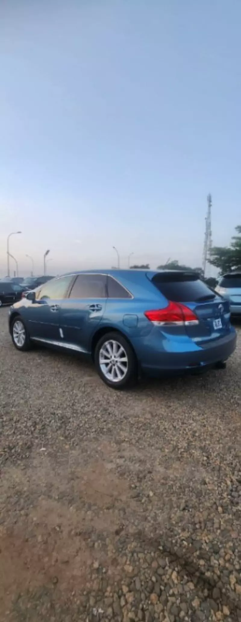 TOYOTA Venza   - 2010
