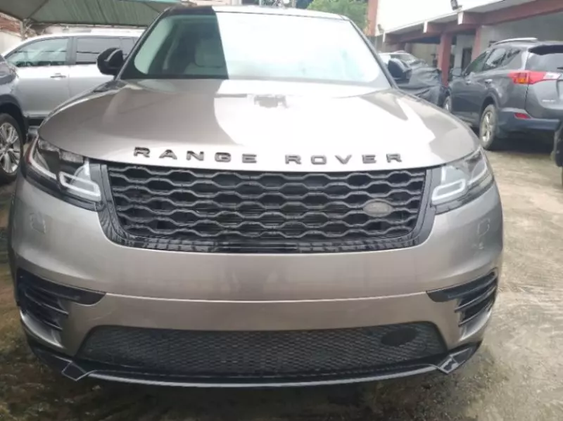 RANGE ROVER HSE LR4   - 2020