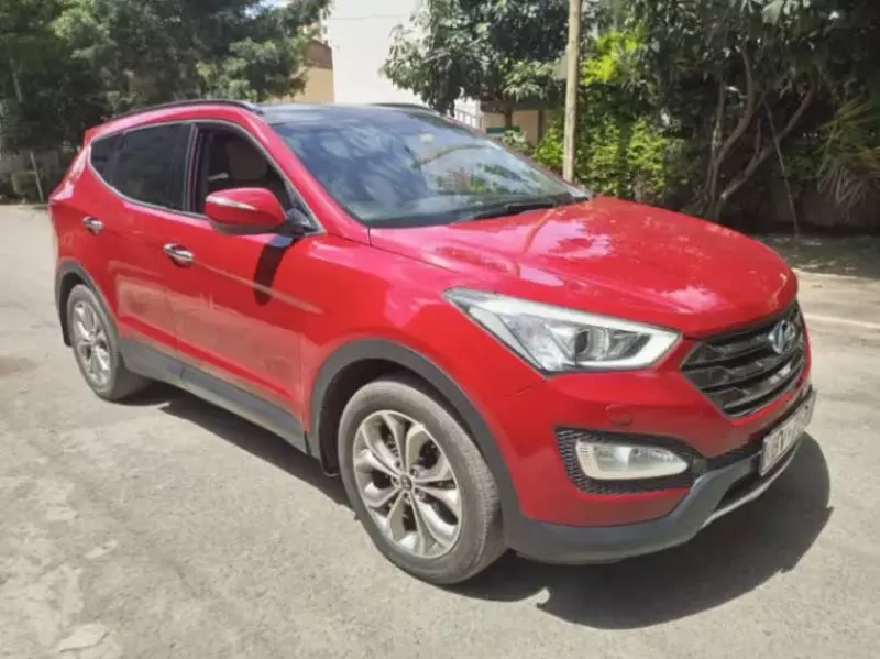 Hyundai Santa Fe   - 2014
