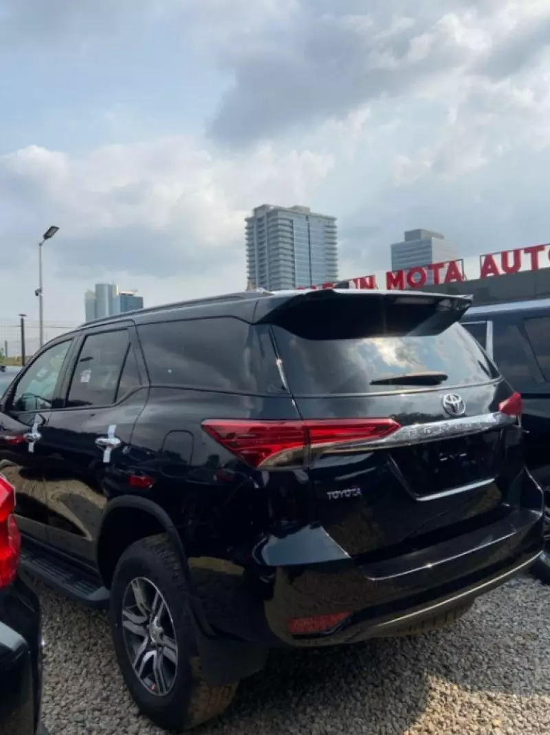 Toyota Fortuner   - 2024