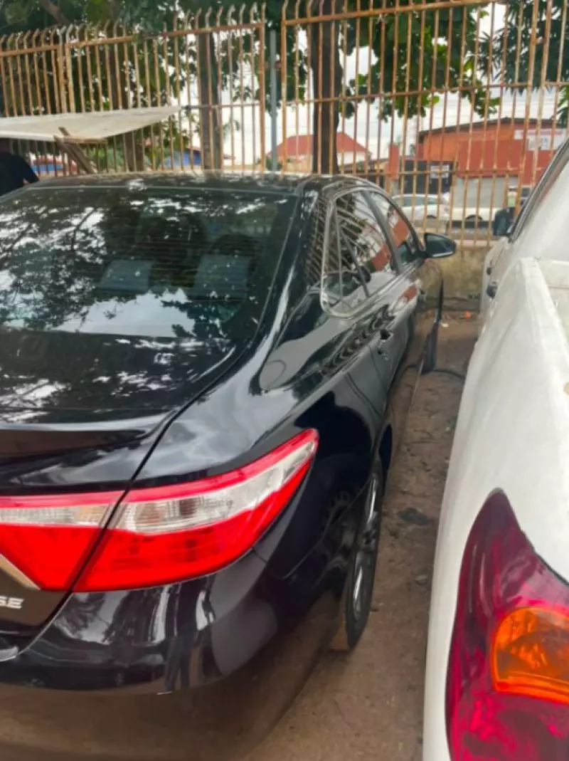TOYOTA Camry   - 2015