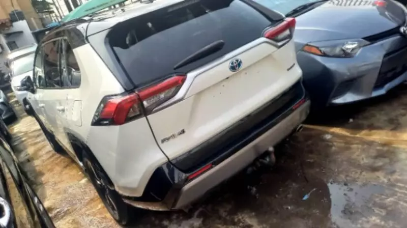 Toyota RAV 4   - 2020