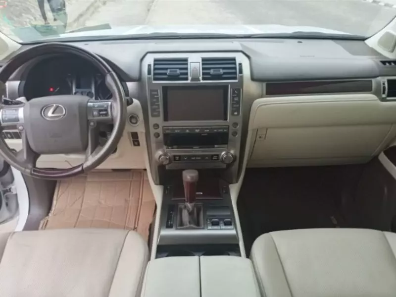 Lexus GX 460   - 2017