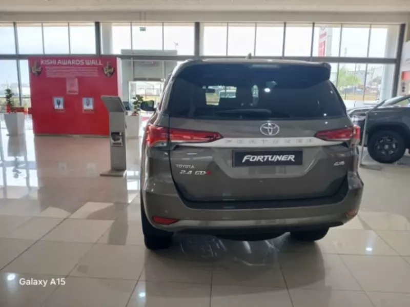 Toyota Fortuner   - 2025