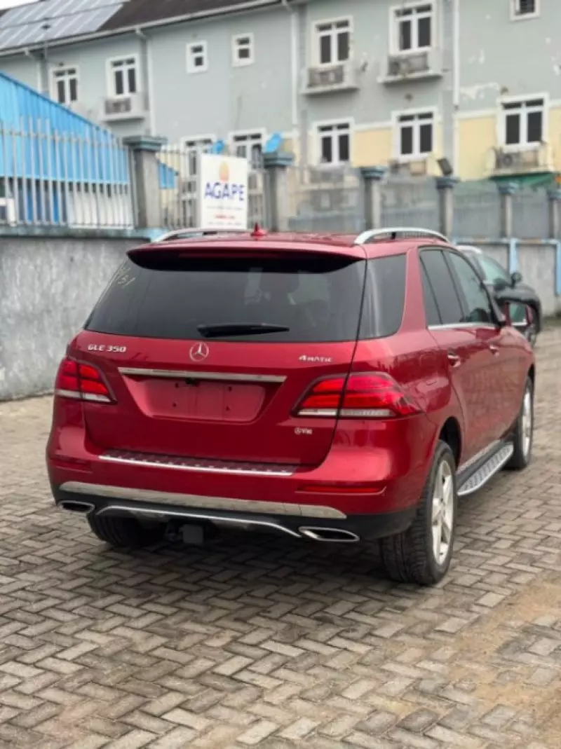 Mercedes-Benz GLE 350   - 2016