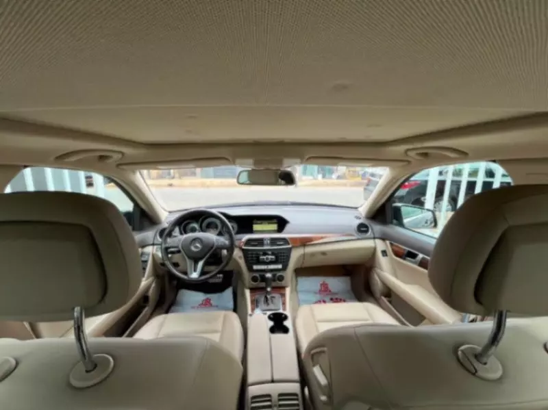 Mercedes-Benz C-Class - 2012