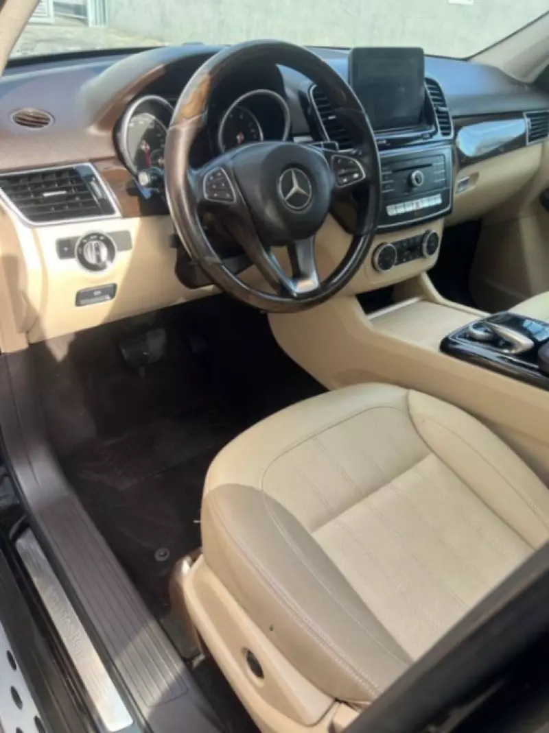 Mercedes-Benz GLE-Class - 2016