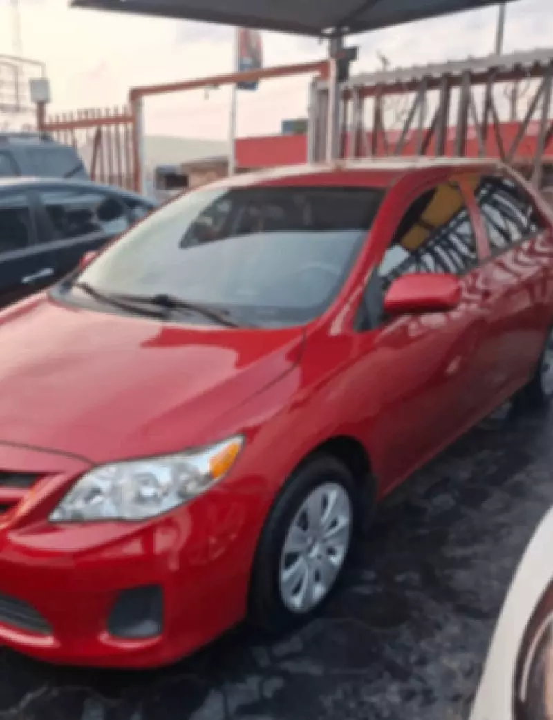 Toyota Corolla   - 2013