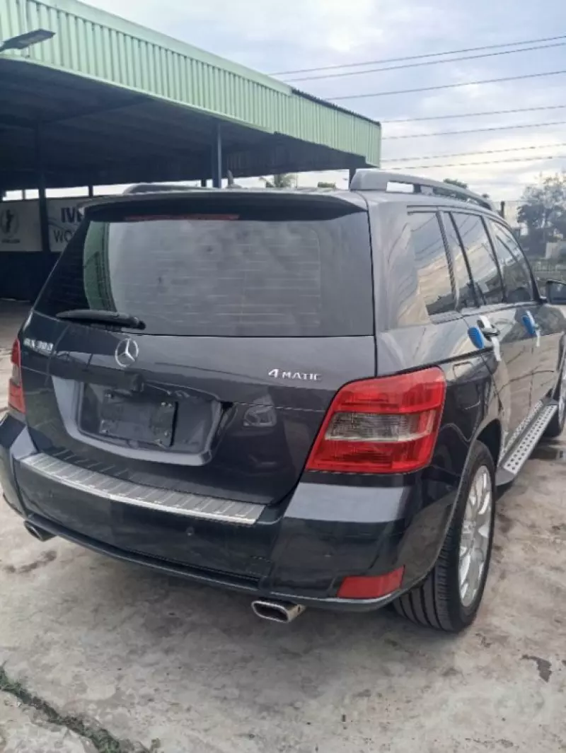 Mercedes-Benz GLK 300 - 2011