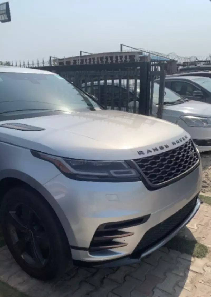 Land Rover Range Rover Velar   - 2020