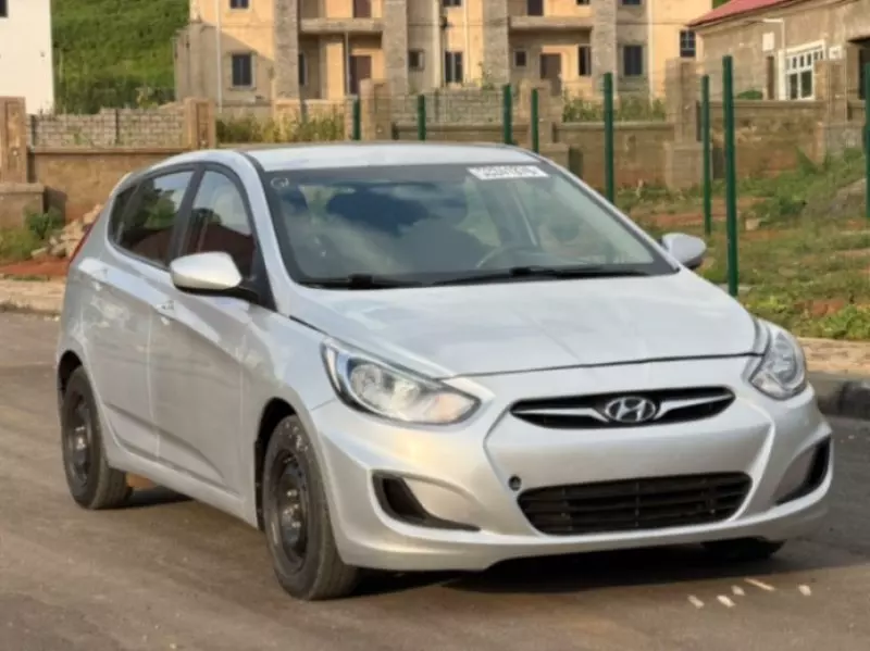 Hyundai Accent - 2014