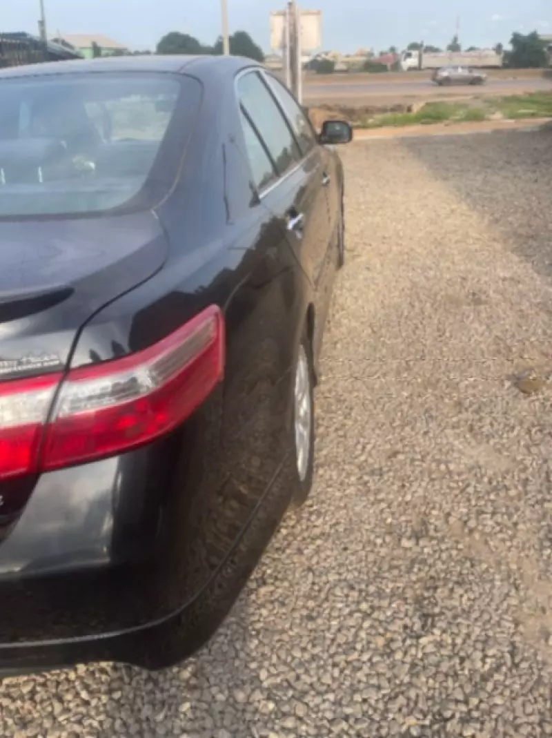 Toyota Camry - 2008