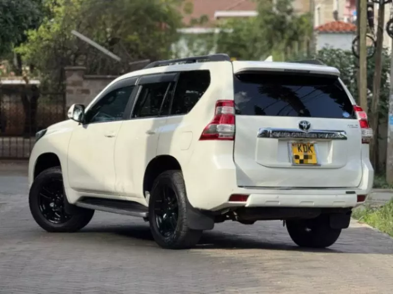 Toyota Landcruiser prado TZ   - 2015