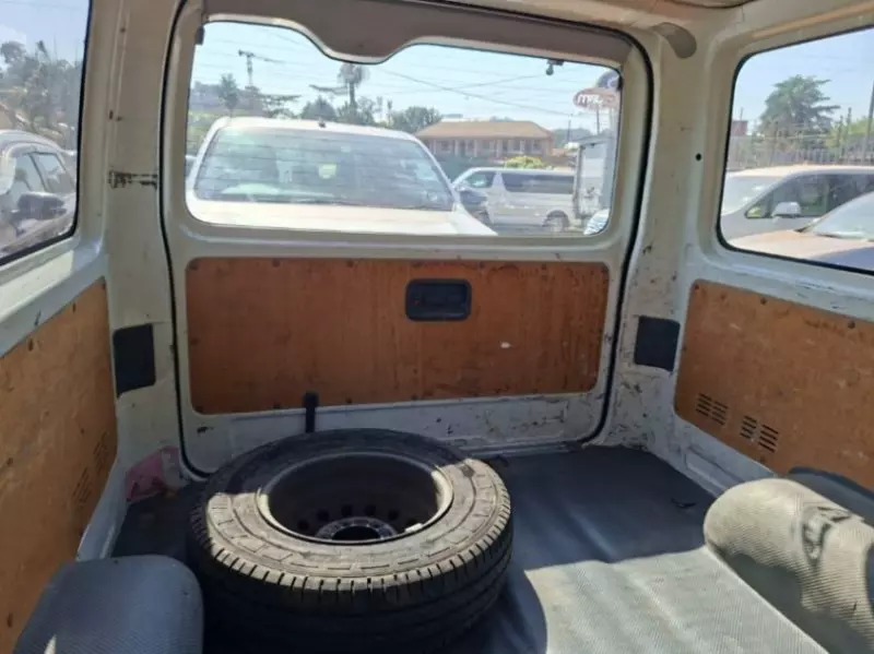 TOYOTA Hiace   - 2014