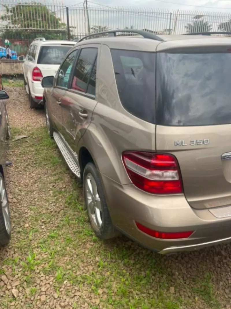 Mercedes-Benz ML 350   - 2009