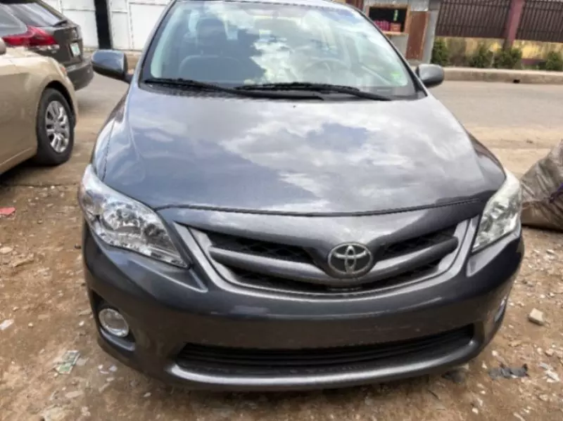 Toyota Corolla   - 2011