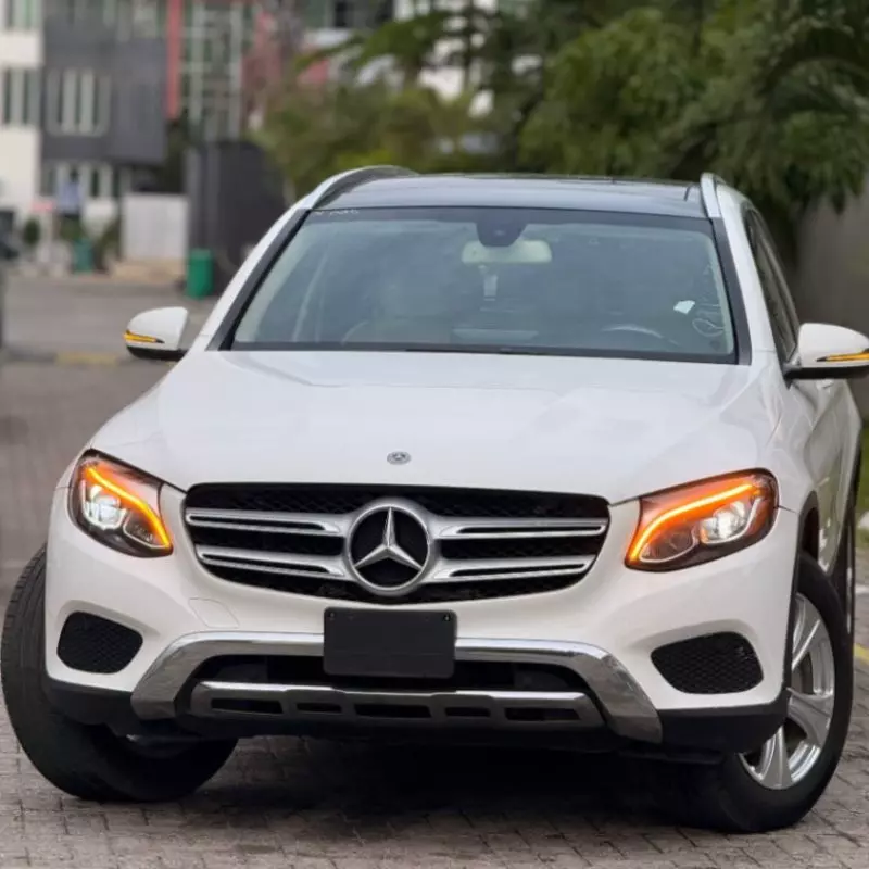 Mercedes-Benz GLC 300   - 2018