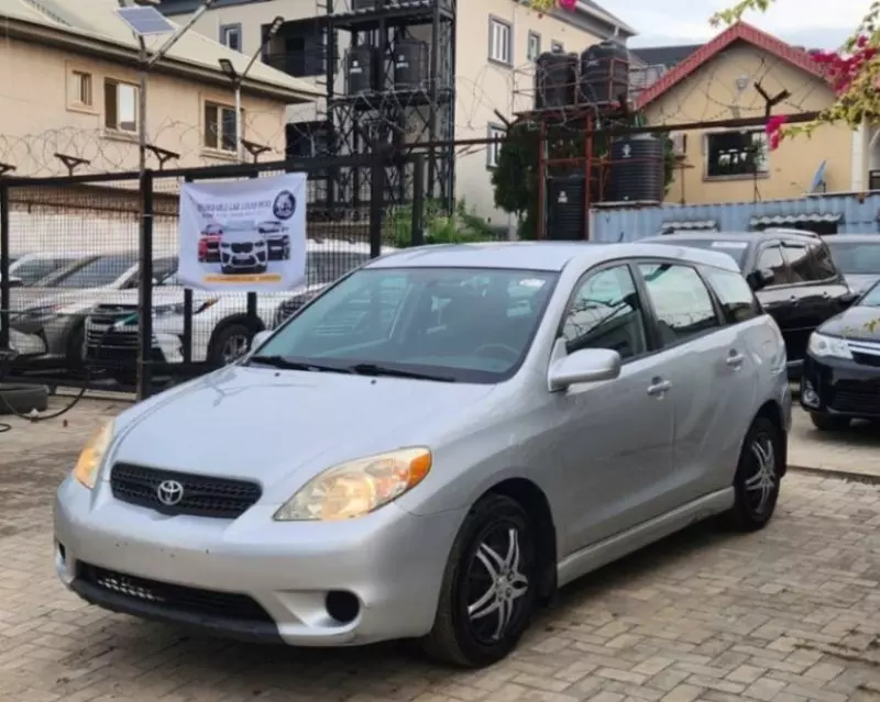 Toyota Corolla Matrix - 2005