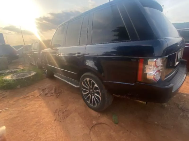 Land Rover RANGEROVER SUPERCHARGED   - 2010