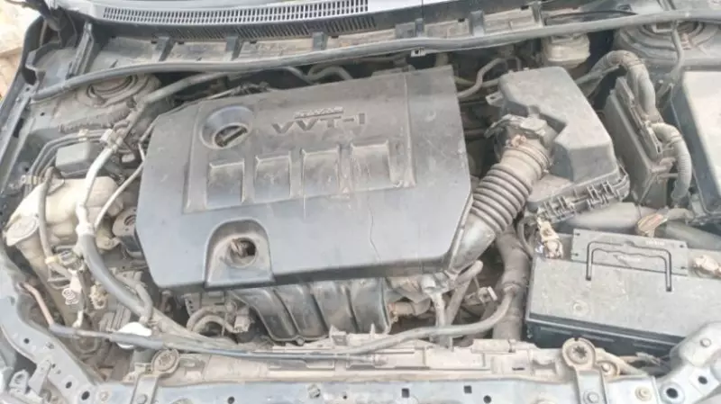 Toyota Corolla   - 2010