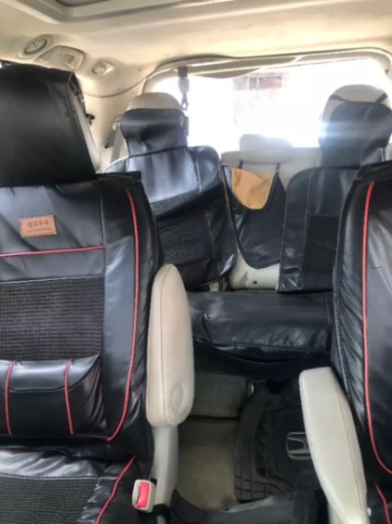 Toyota Sienna   - 2012