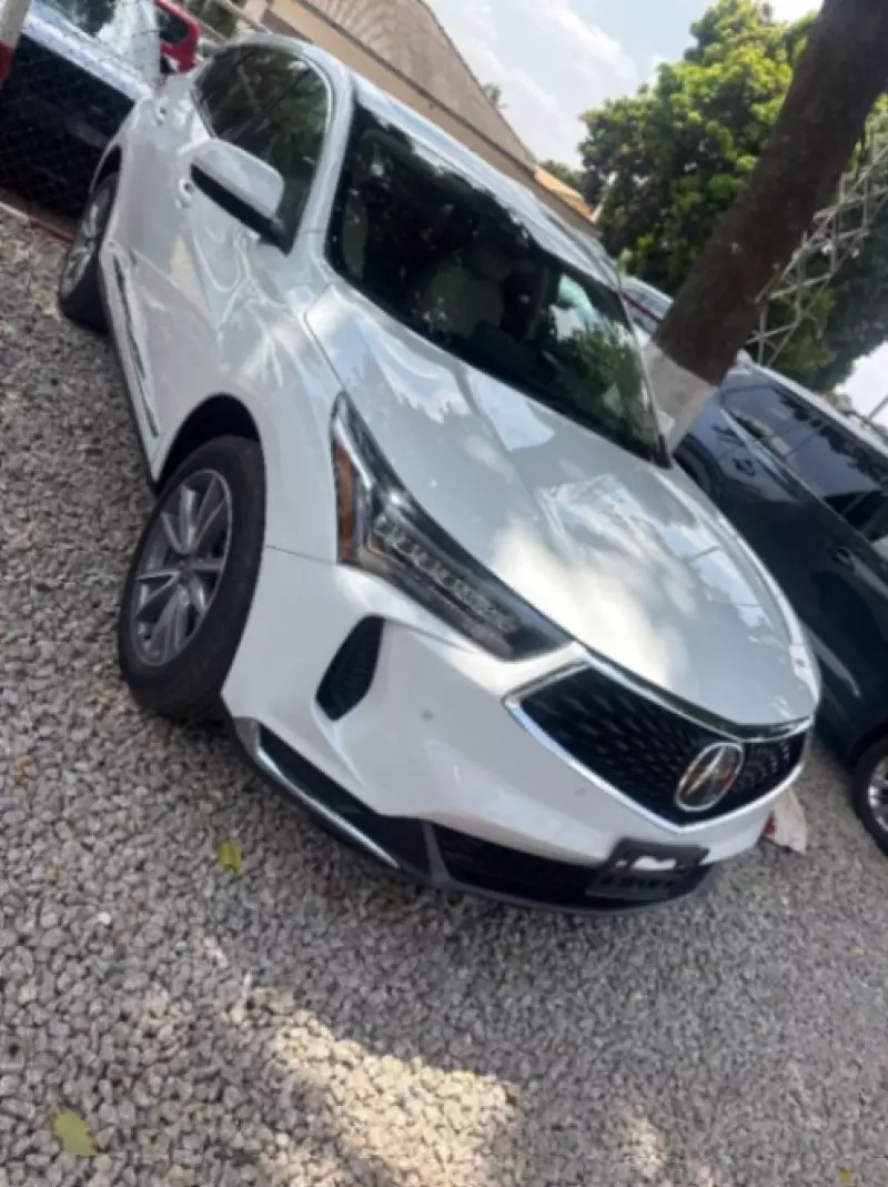 Acura RDX   - 2023