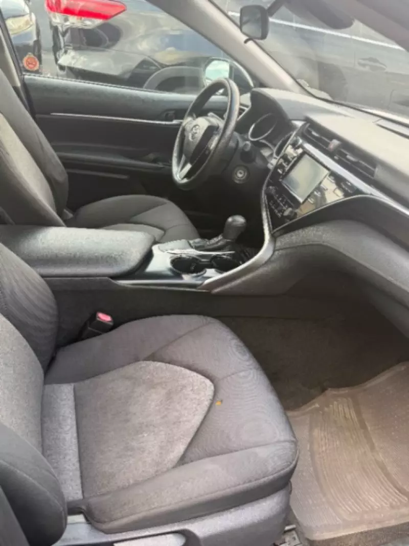 Toyota Camry - 2018