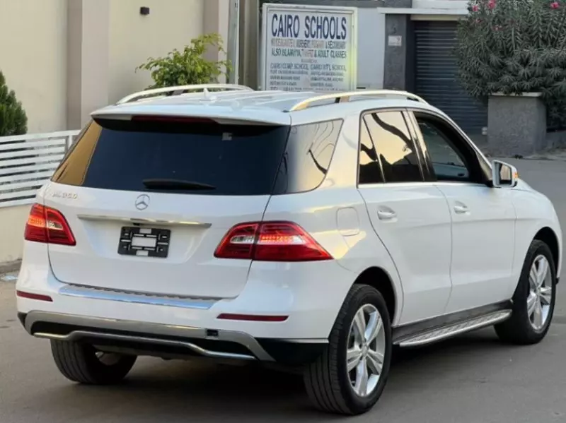 Mercedes-Benz ML-Class   - 2015
