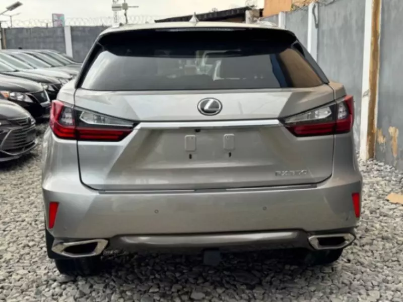 Lexus RX 350 - 2019