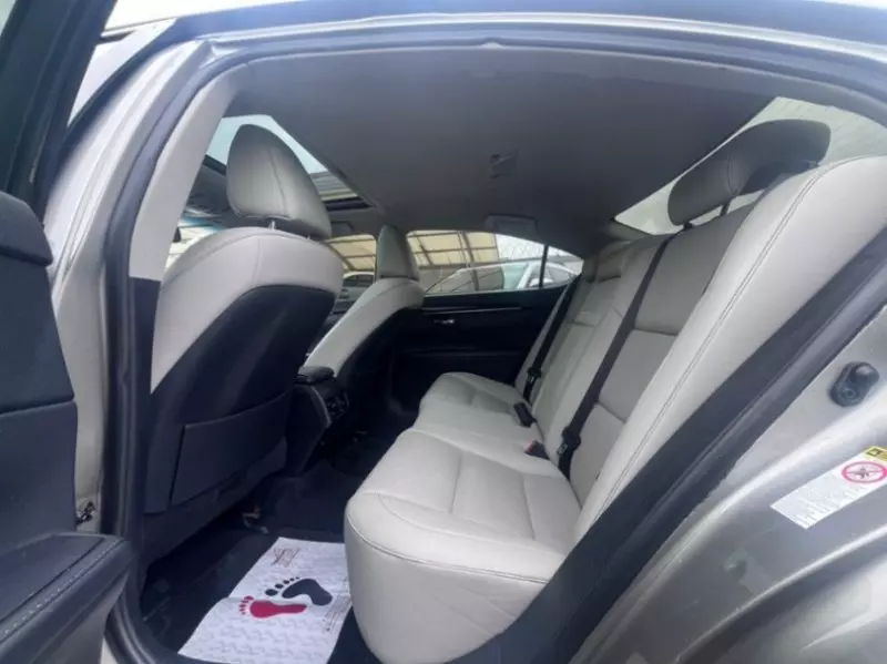 Lexus ES 350 - 2015