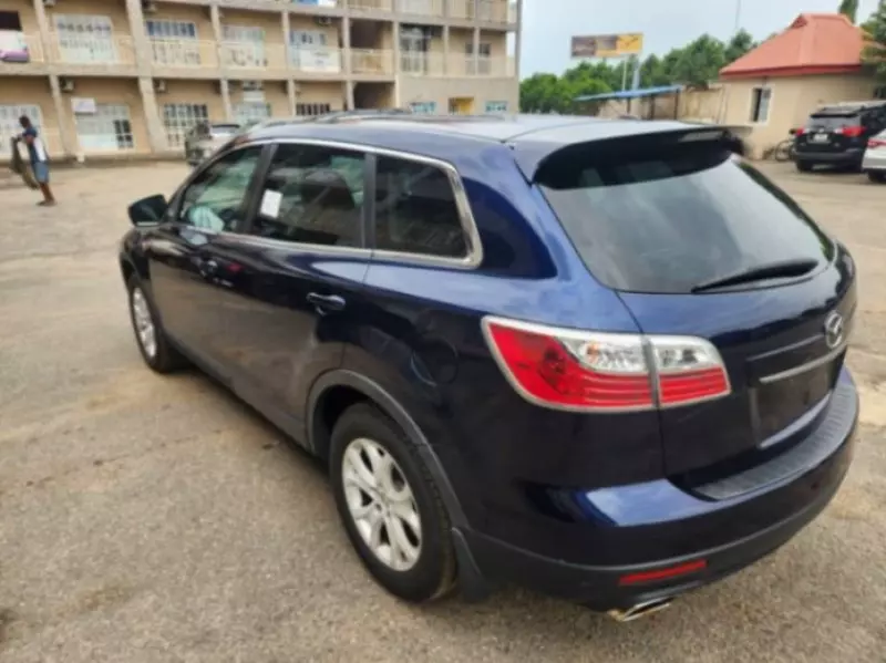 Mazda CX-9   - 2012