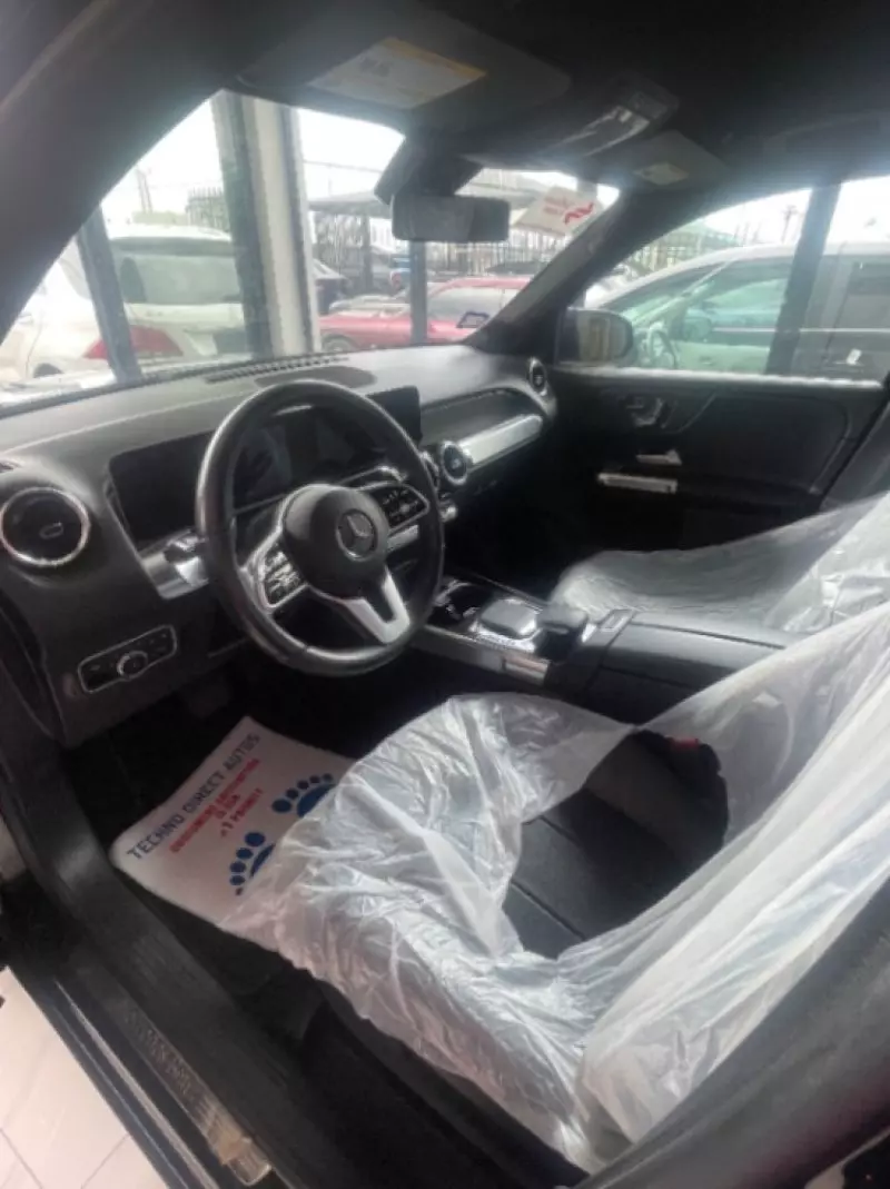 Mercedes-Benz 250   - 2020
