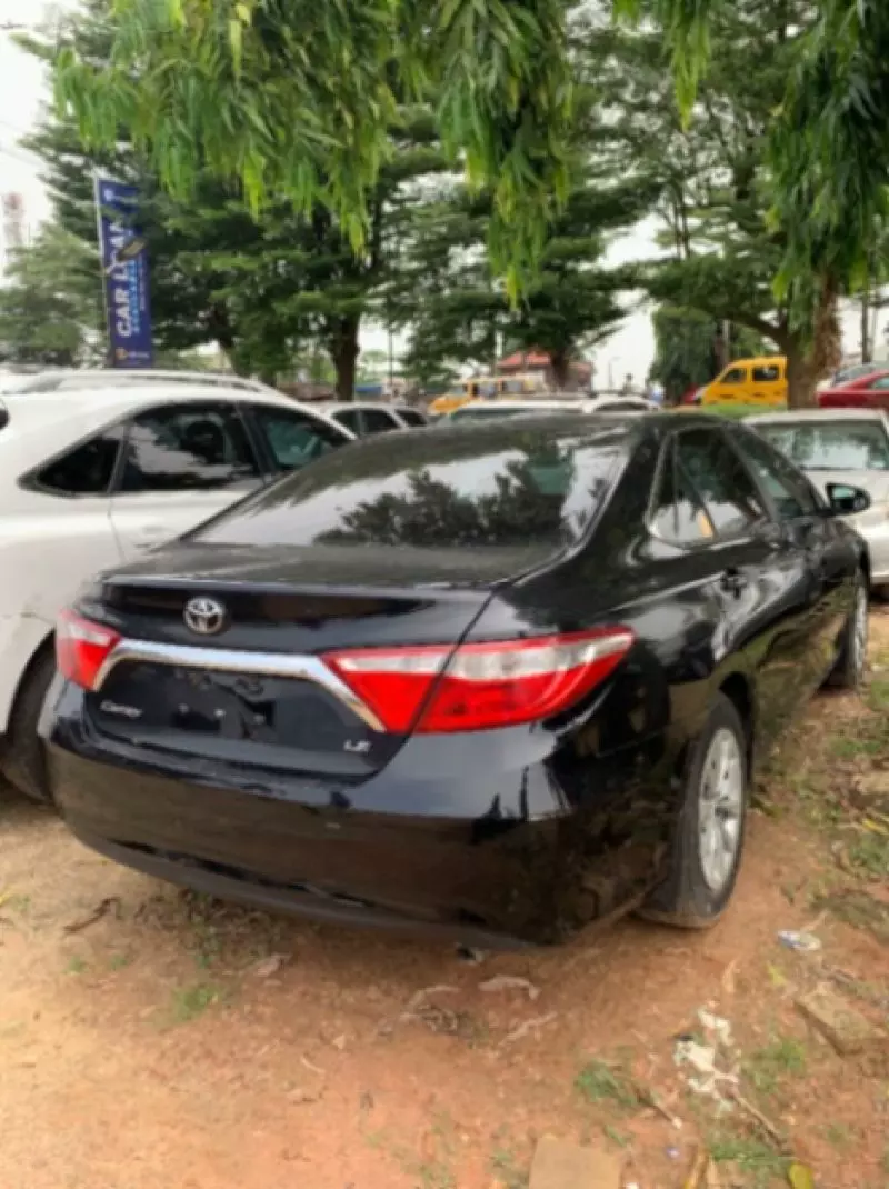 Toyota Camry   - 2007