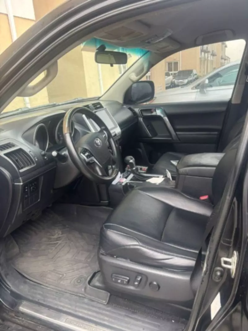 Toyota Landcruiser Prado   - 2015