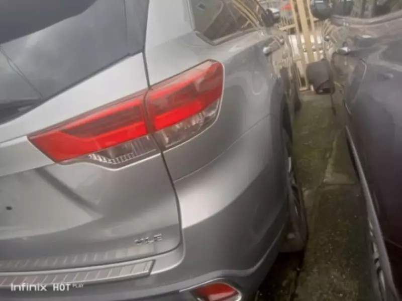 TOYOTA Highlander   - 2018