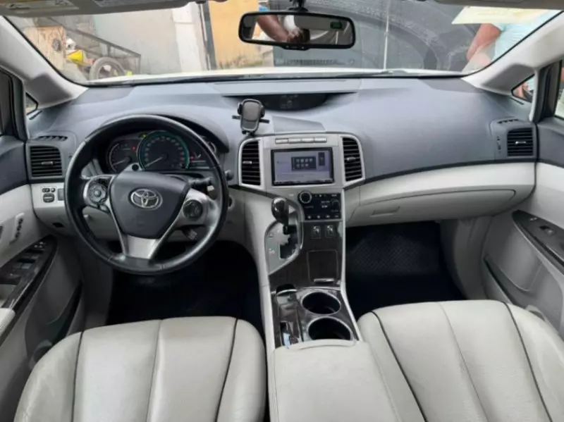 TOYOTA Venza   - 2015