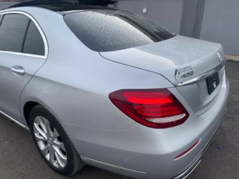 Mercedes-Benz E 400   - 2017