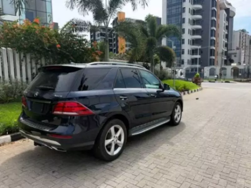 Mercedes-Benz GLE 350   - 2017