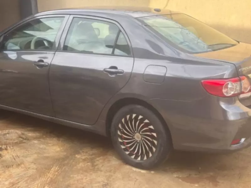 TOYOTA Corolla - 2009