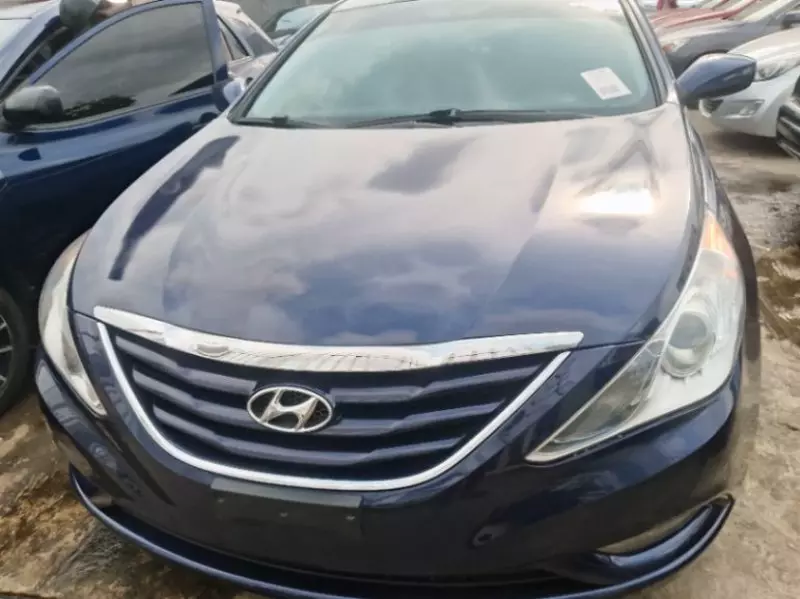 Hyundai Sonata - 2013